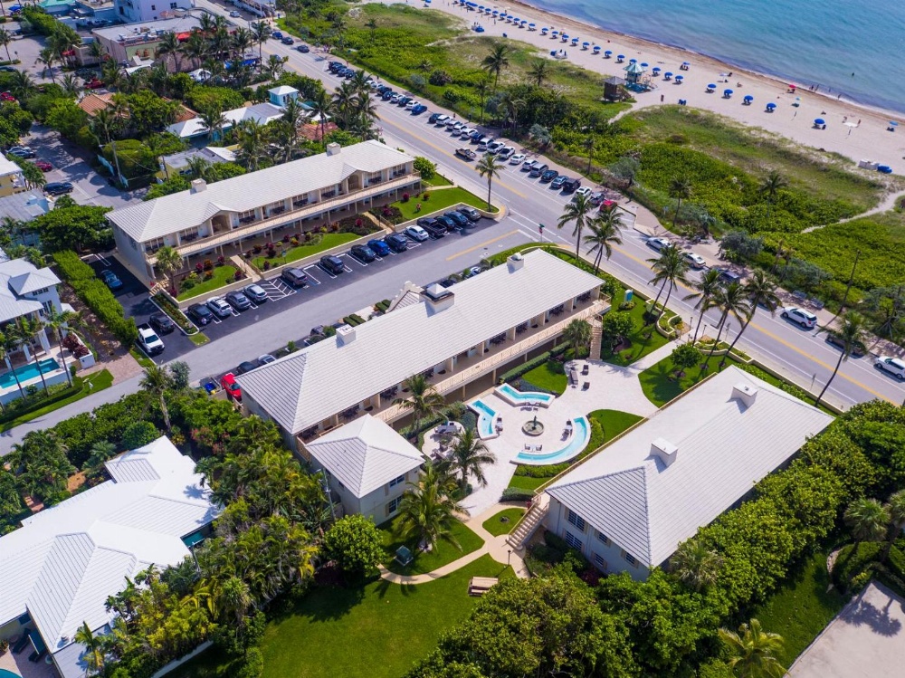 The Dover House Resort Main image